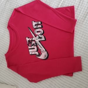 Girl Nike Tee